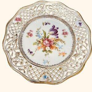 Schumann Dresden Bouquet Pierced Wall Plate 8" Germany Vintage Fine Porcelain